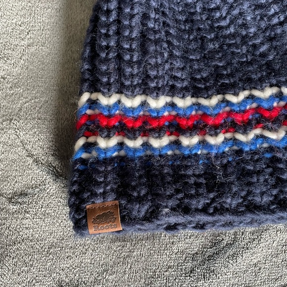 Roots hat - Picture 2 of 2